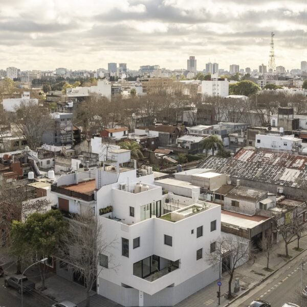 Casa Manuela Pedraza | OADD Arquitectos (Luis Barandiarán)
