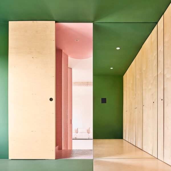 Studio Animal - Casa Nube (José Hevia)
