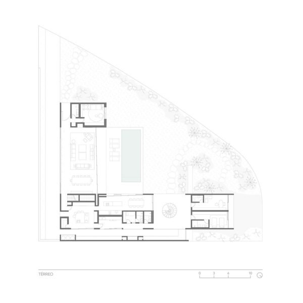 Gui Mattos - Casa São Carlos (Carolina Lacaz)