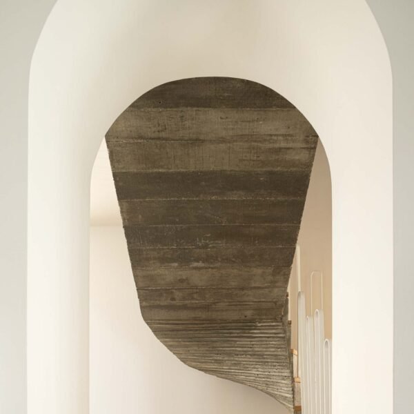 Tiago Castro Sousa - Casa Arco (Ivo Tavares Studio)