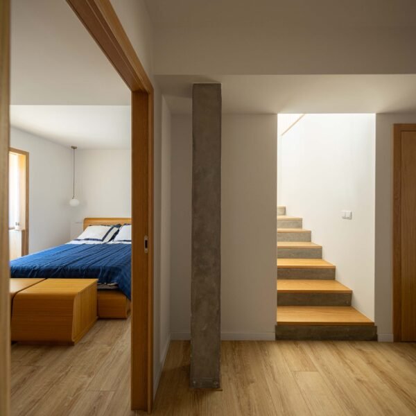 Tiago Castro Sousa - Casa Arco (Ivo Tavares Studio)
