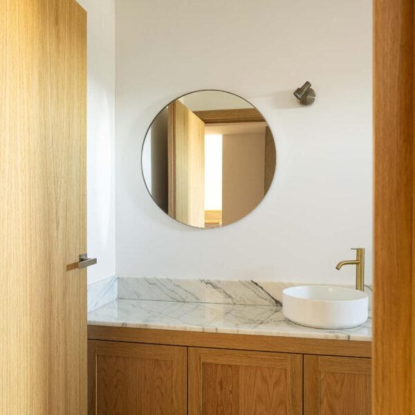 Tiago Castro Sousa - Casa Arco (Ivo Tavares Studio)