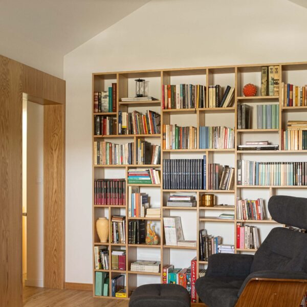 Tiago Castro Sousa - Casa Arco (Ivo Tavares Studio)
