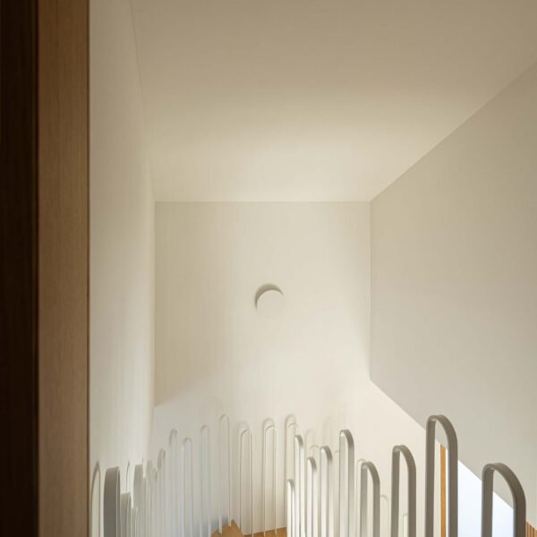Tiago Castro Sousa - Casa Arco (Ivo Tavares Studio)