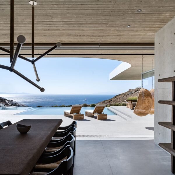 A31 Architecture - Casa Aimasia (Mike Kelley)