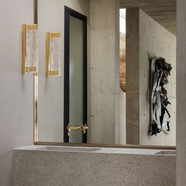 A31 Architecture - Casa Aimasia (Mike Kelley)
