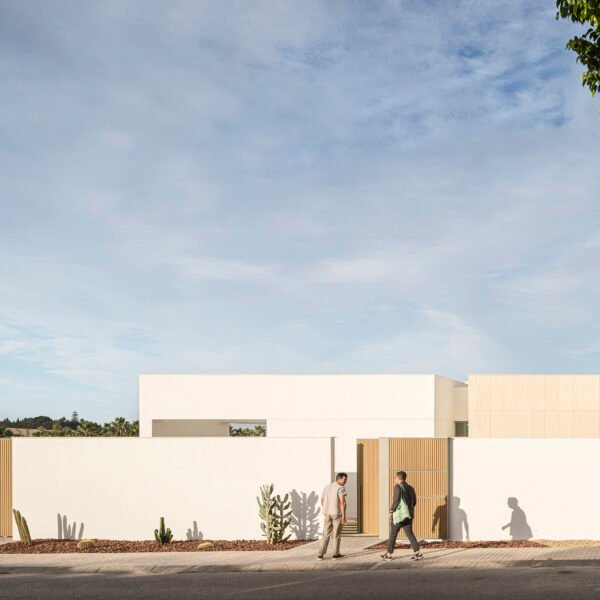 Alfada Estudio - Casa Honda (Juanca Lagares)