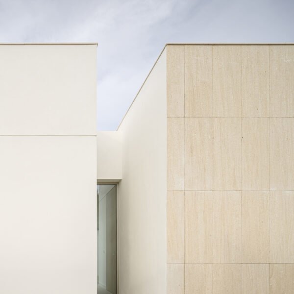 Alfada Estudio - Casa Honda (Juanca Lagares)