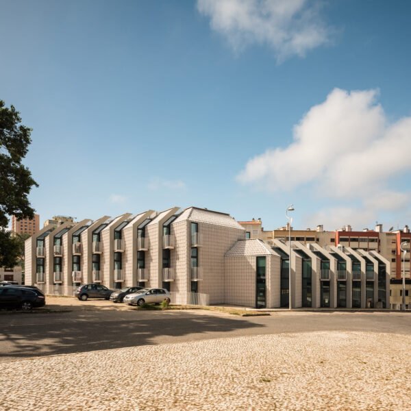 Andre Kong Studio - Vivienda para estudiantes (Lourenço Teixeira de Abreu)