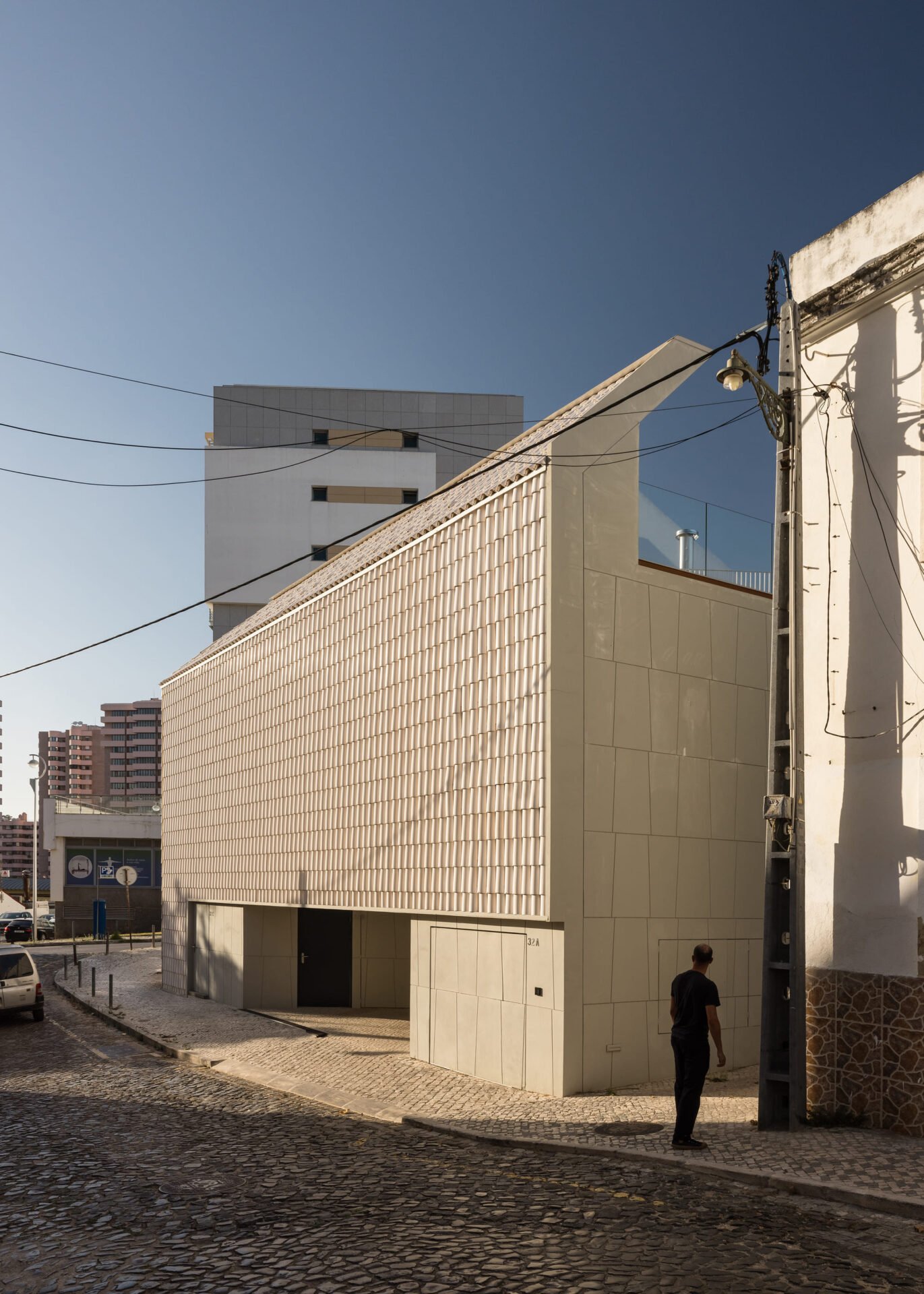 Andre Kong Studio - Vivienda para estudiantes (Lourenço Teixeira de Abreu)