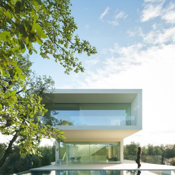 Fran Silvestre Arquitectos - PGA Casa Camiral (Jesús Orrico)