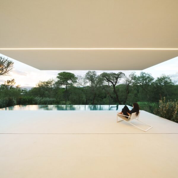 Fran Silvestre Arquitectos - PGA Casa Camiral (Jesús Orrico)