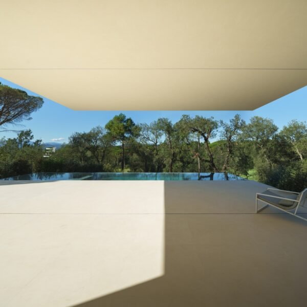 Fran Silvestre Arquitectos - PGA Casa Camiral (Jesús Orrico)