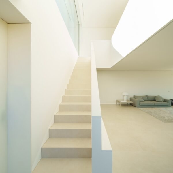 Fran Silvestre Arquitectos - PGA Casa Camiral (Jesús Orrico)