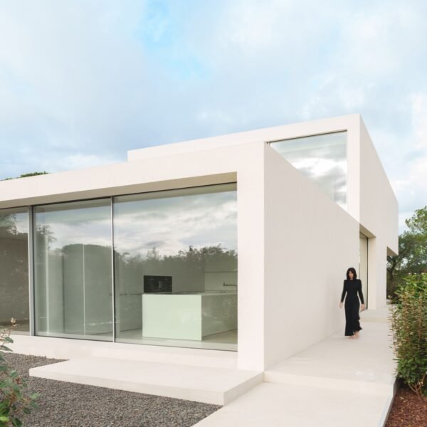 Fran Silvestre Arquitectos - PGA Casa Camiral (Jesús Orrico)