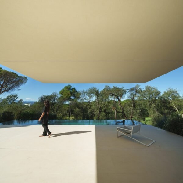 Fran Silvestre Arquitectos - PGA Casa Camiral (Jesús Orrico)