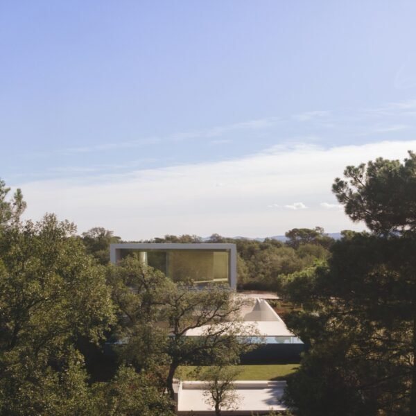 Fran Silvestre Arquitectos - PGA Casa Camiral (Jesús Orrico)