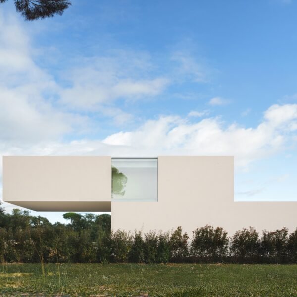 Fran Silvestre Arquitectos - PGA Casa Camiral (Jesús Orrico)