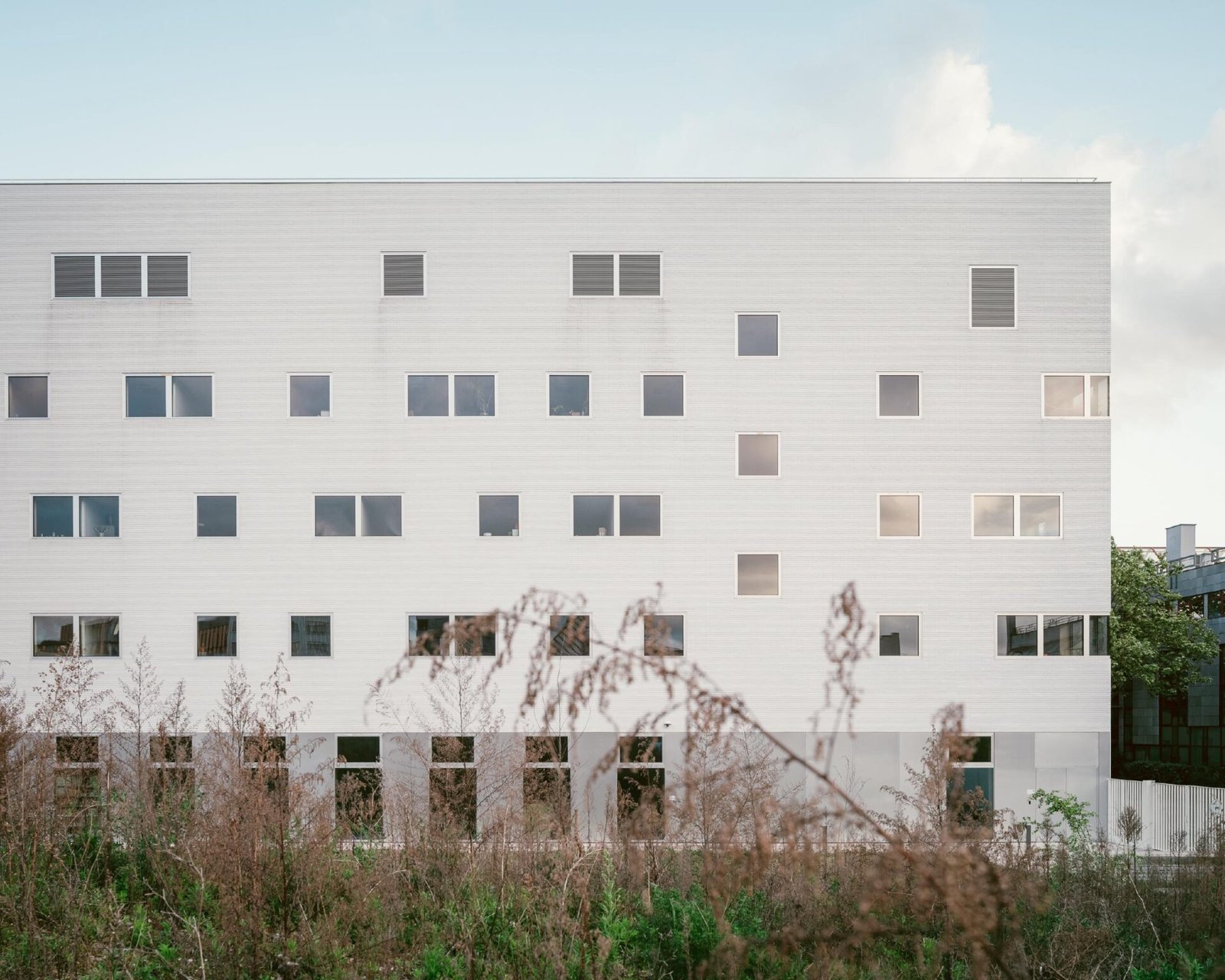 Guervilly & Mauffret - Edificio de investigación CNAM Synergie (Aldo Amoretti)