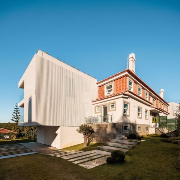João Tiago Aguiar - Casa Restelo MGR (Francisco Nogueira)