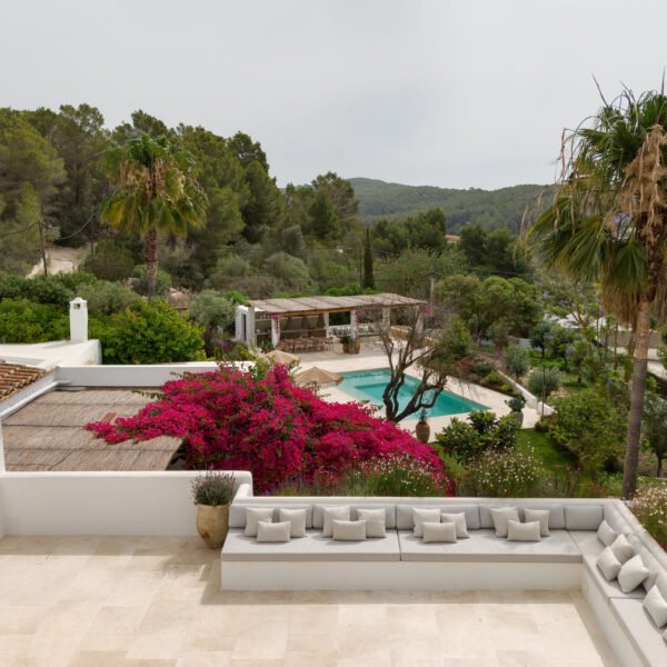 LUV Studio - Bougainvillea Villa (Pol Viladoms)