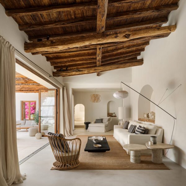 LUV Studio - Bougainvillea Villa (Pol Viladoms)