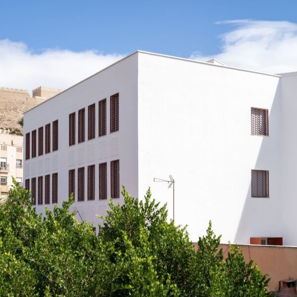 Med Arquitectos - Centro Social La Chanca-Pescadería (Juanan Barros)