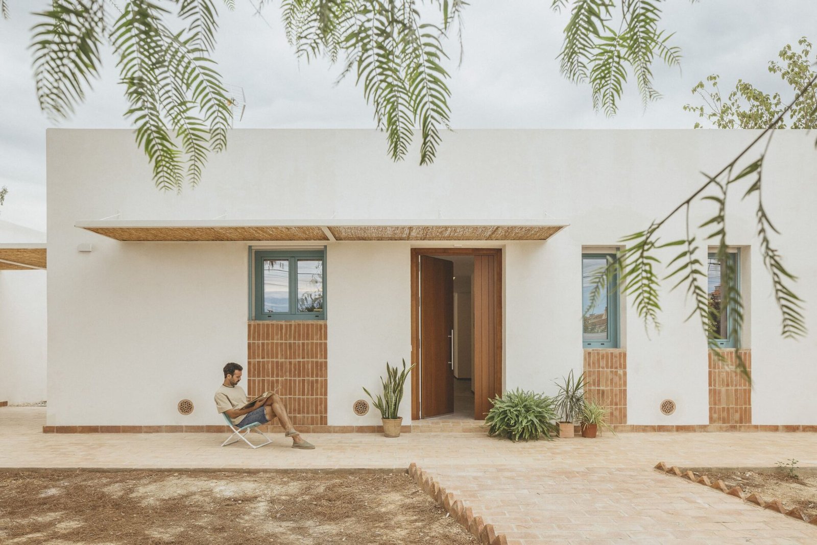 Mentrestant Arquitectura Cooperativa - Casa de les Pinetes (Alejandro Gómez Vives)