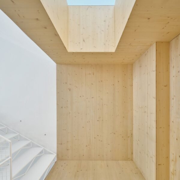 NOMO Studio - Casa Acero (Adrià Goula)