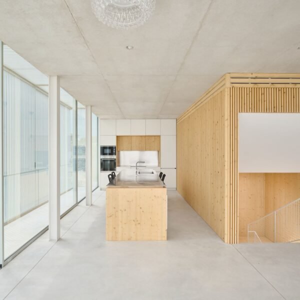 NOMO Studio - Casa Acero (Adrià Goula)