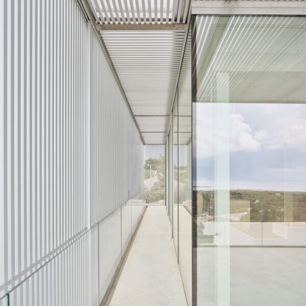 NOMO Studio - Casa Acero (Adrià Goula)