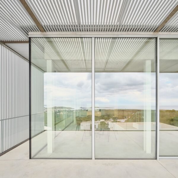 NOMO Studio - Casa Acero (Adrià Goula)