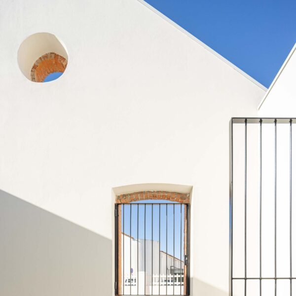 Adarq - André David, Arquitecto - Reabilitación Urbana del Bairro de Boneco (Ivo Tavares Studio)