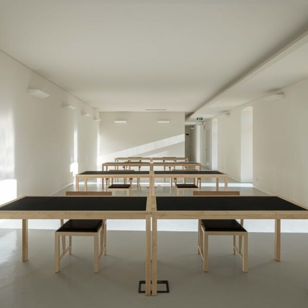 Adarq - André David, Arquitecto - Reabilitación Urbana del Bairro de Boneco (Ivo Tavares Studio)