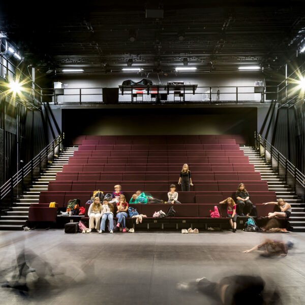 AJC Architectes - Teatro Regional de Beauvaisis (Sergio Grazia)