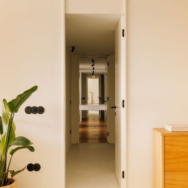 Nuno Nascimento Arquitectos - Apartamento ED (Francisco Nogueira)