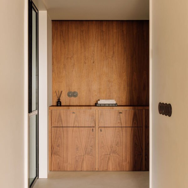 Nuno Nascimento Arquitectos - Apartamento ED (Francisco Nogueira)
