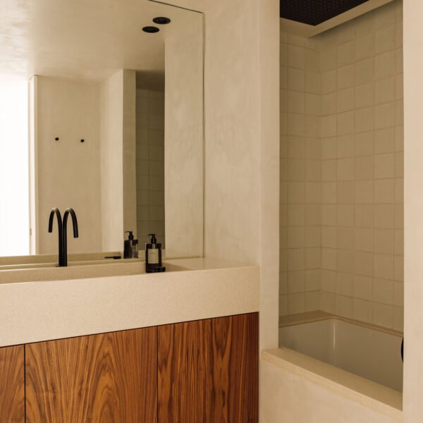 Nuno Nascimento Arquitectos - Apartamento ED (Francisco Nogueira)