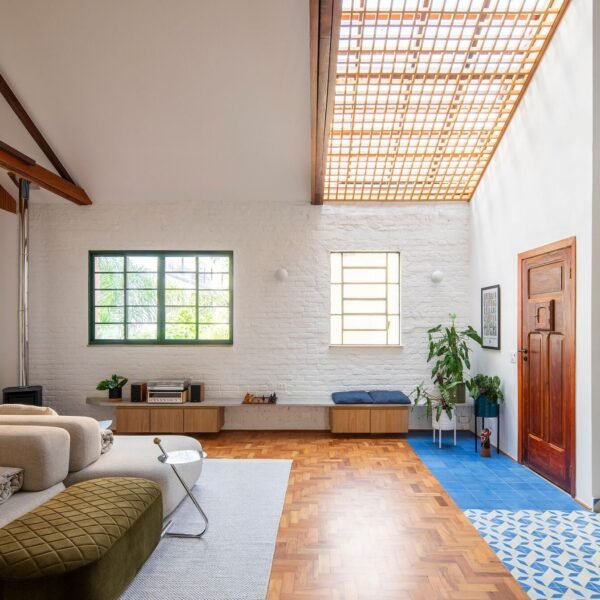 Iná Arquitetura - Apartamento Jardins 95 (Maira Acayaba)