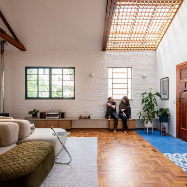 Iná Arquitetura - Apartamento Jardins 95 (Maira Acayaba)