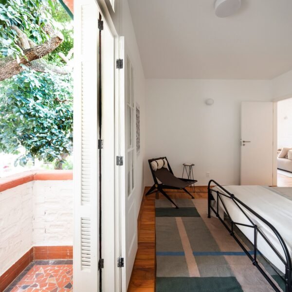 Iná Arquitetura - Apartamento Jardins 95 (Maira Acayaba)