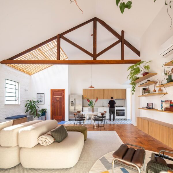 Iná Arquitetura - Apartamento Jardins 95 (Maira Acayaba)