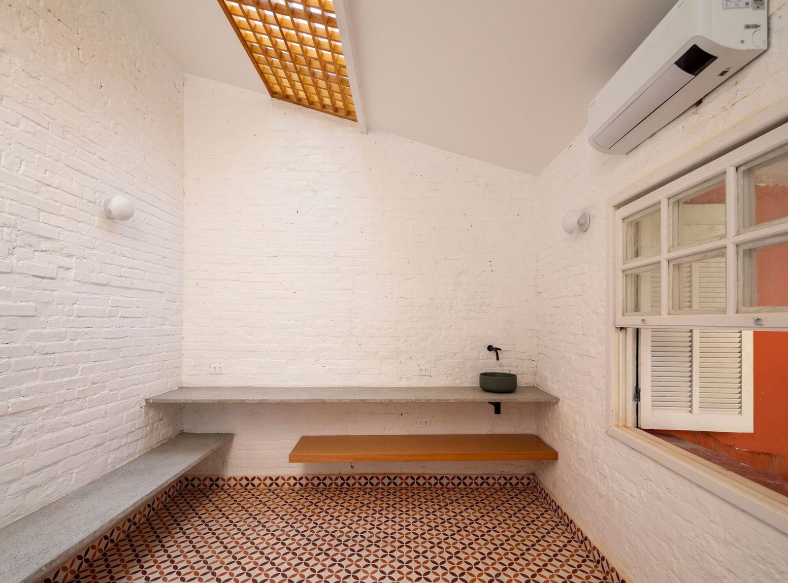 Iná Arquitetura - Apartamento Jardins 95 (Maira Acayaba)