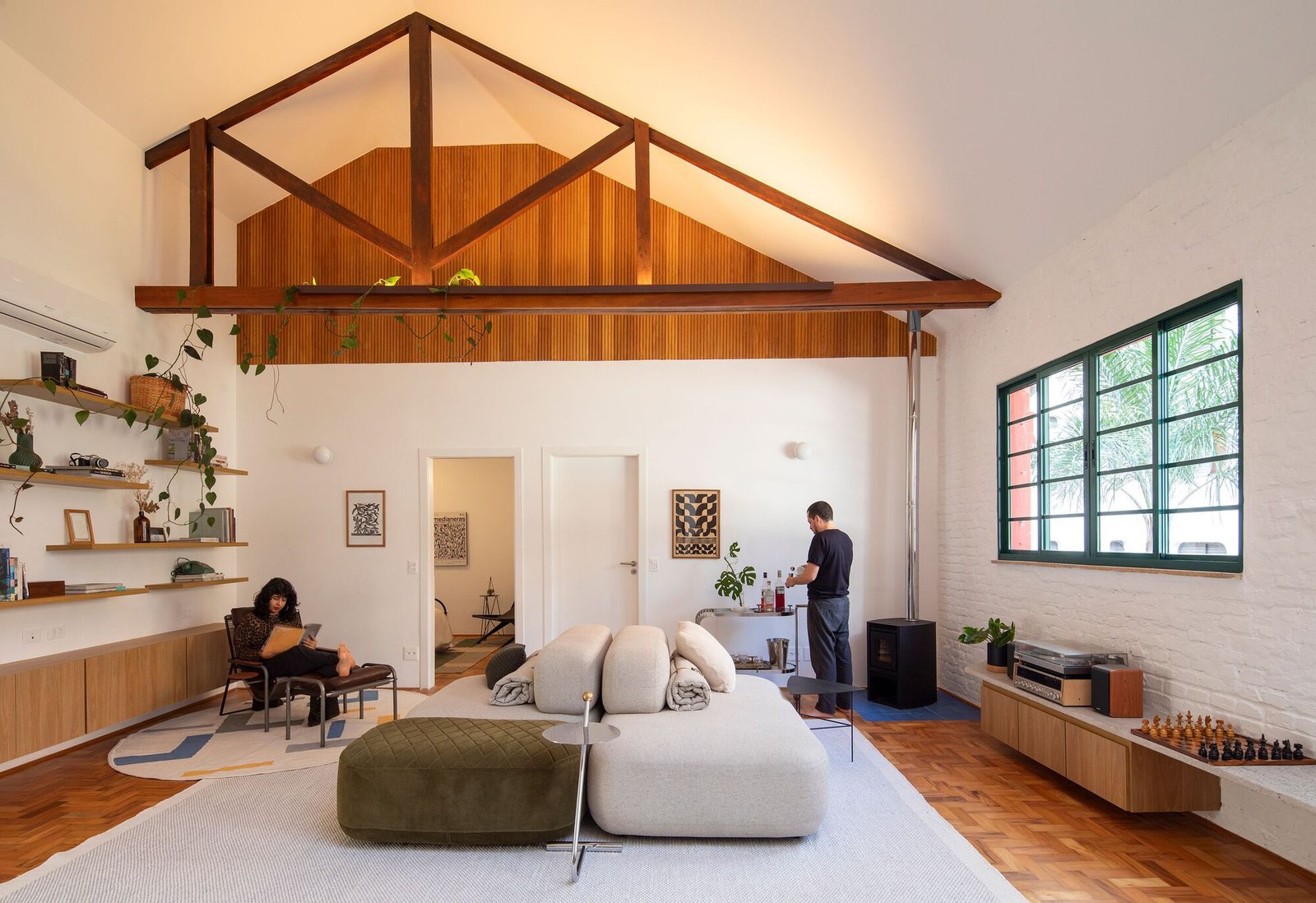 Iná Arquitetura - Apartamento Jardins 95 (Maira Acayaba)