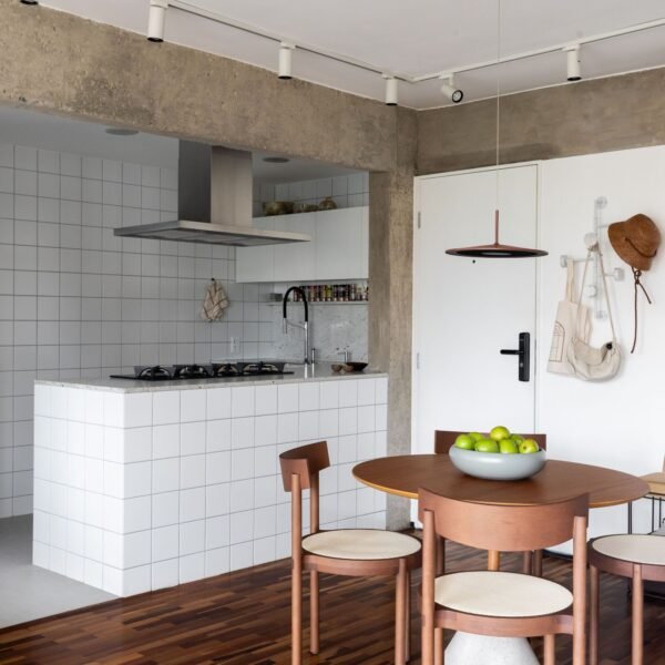 BLOCO Arquitetos - Apartamento Sara (Júlia Tótoli)