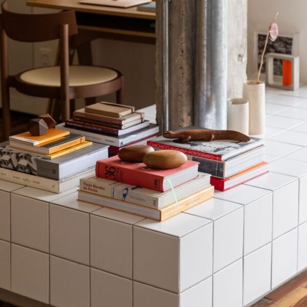 BLOCO Arquitetos - Apartamento Sara (Júlia Tótoli)