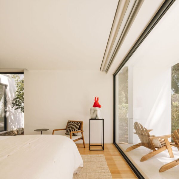 João Tiago Aguiar, Arquitectos - Casa Pinhal SS & RV (Francisco Nogueira)