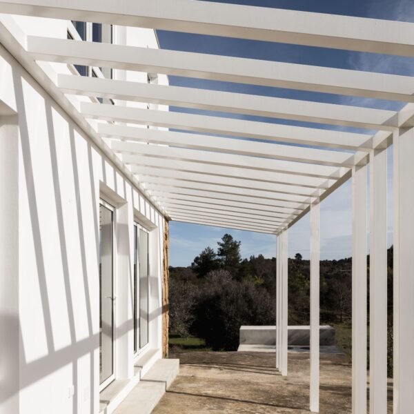 dbA. arquitectura - Casa Orca (Sérgio Garcês Marques)