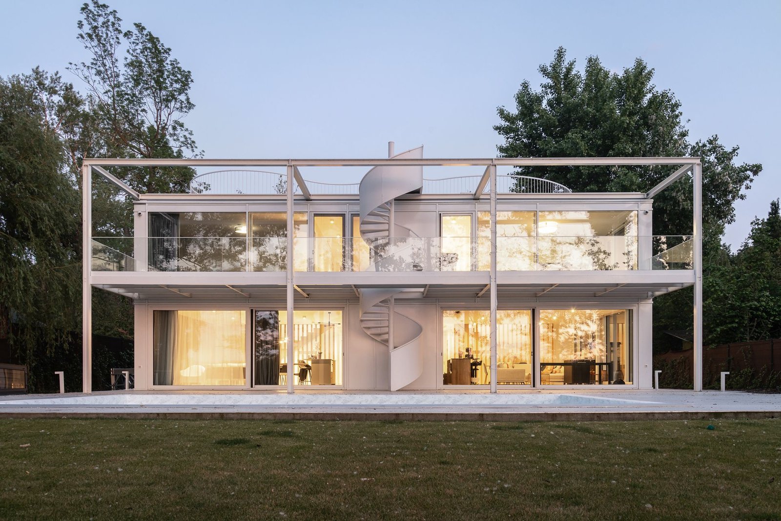 építész stúdió - Casa de vacaciones doble a orillas del lago Balaton (Norbert Juhász)
