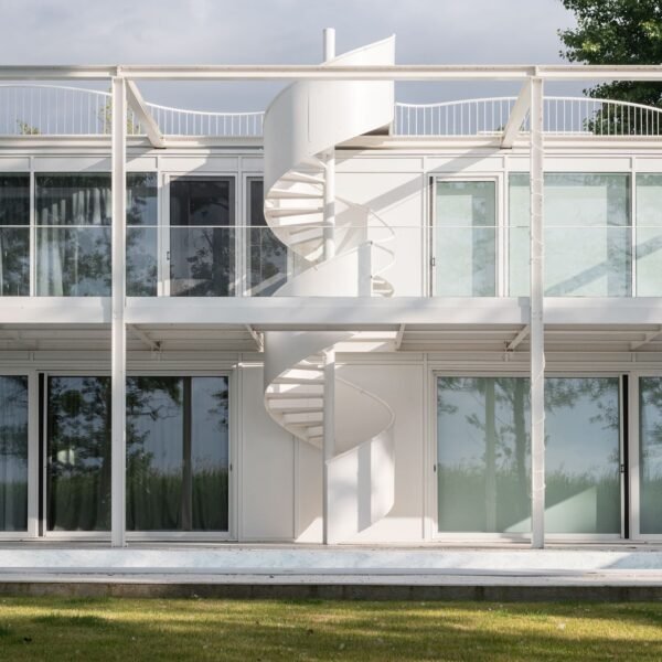 építész stúdió - Casa de vacaciones doble a orillas del lago Balaton (Norbert Juhász)
